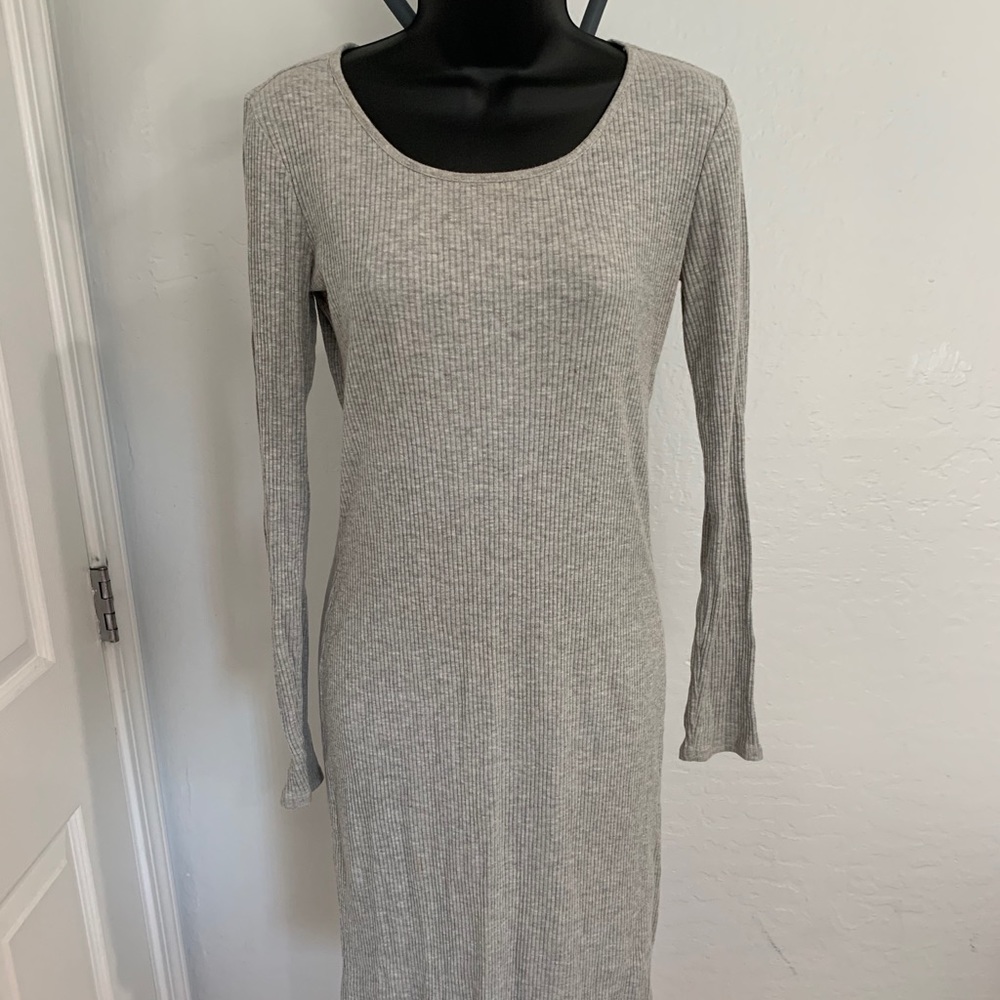 Ribbed MIDI Dress
